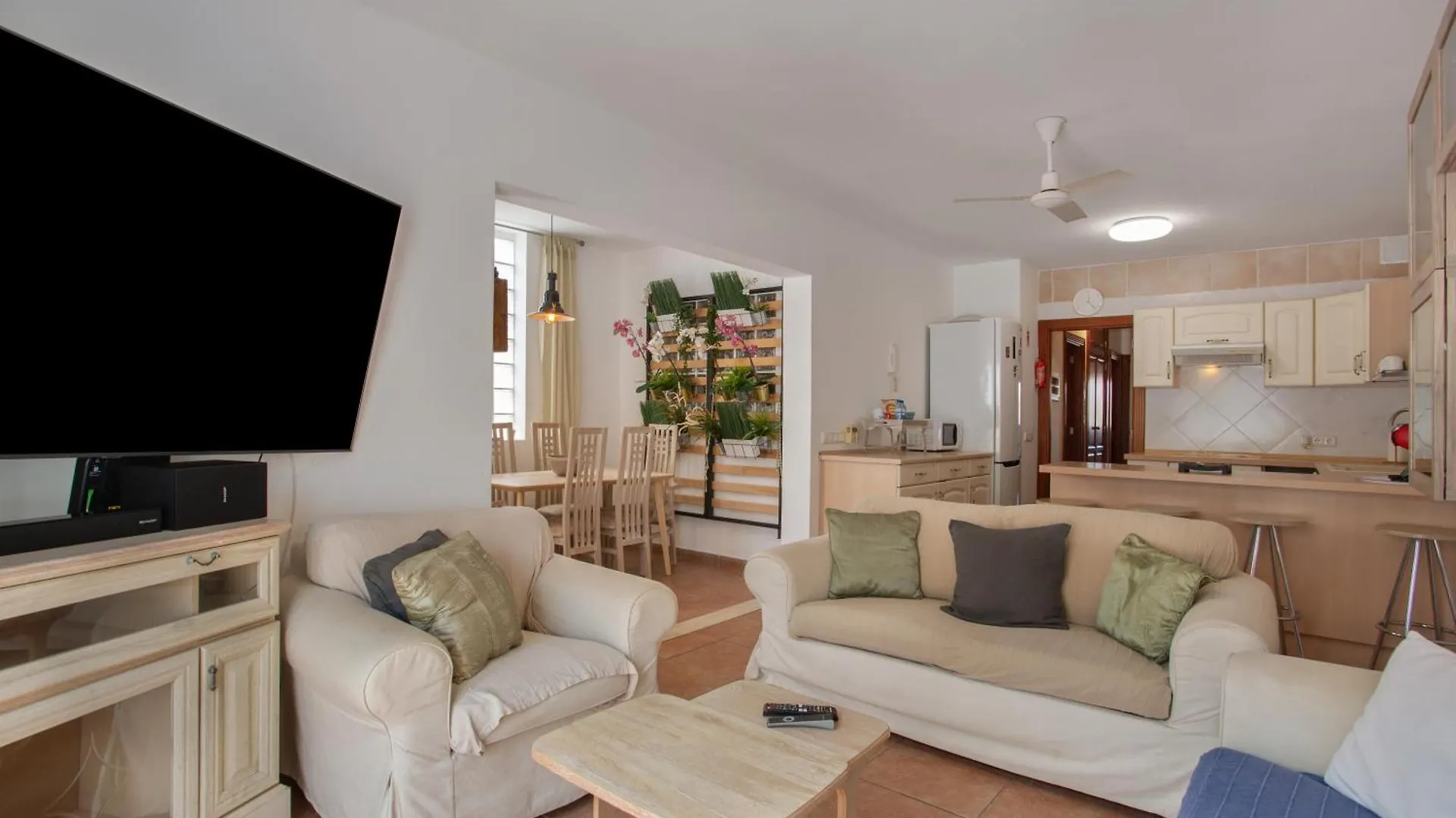 Casa Queen Ovetus Planta Baja 科斯塔特吉塞 西班牙